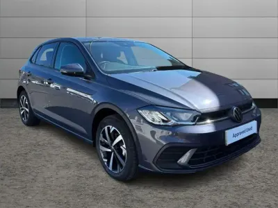 Begagnad VW Polo Match 95 HK (69 kW) 2025 Grå Halvkombi