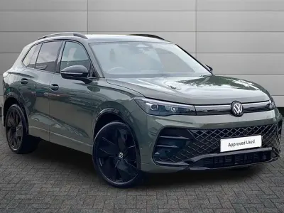 Used VW Tiguan R-line 150 HP (110 kW) 2026 Cipressino green SUV