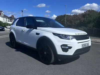 Used Land Rover Discovery Sport HSE 180 HP (132 kW) 2016 White SUV
