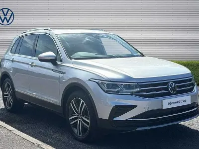 Used VW Tiguan Elegance 150 HP (110 kW) 2023 Silver SUV