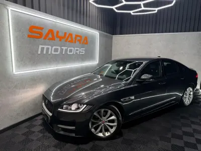 Używany Jaguar XF R-Sport 180 KM (132 kW) 2017 Szary Sedan/Limuzyna