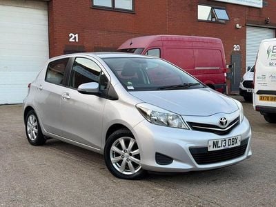 Used Toyota Yaris 2013 Silver Hatchback