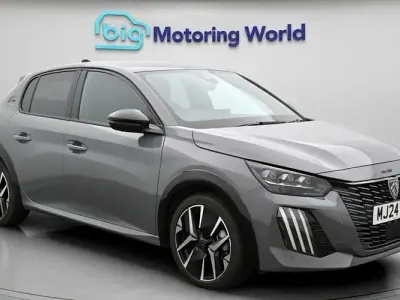 Second-hand Peugeot 208 GT 102 CP (75 kW) 2024 Gri Hatchback