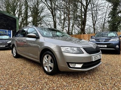 Beige Used 2015 Skoda Octavia SE Estate | £4,495 (Good price)