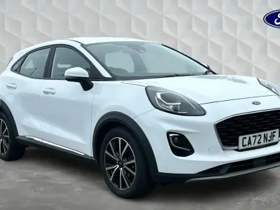 Used Ford Puma Titanium 125 HP (91 kW) 2022 White SUV