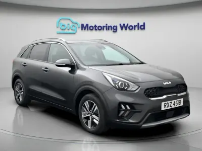 Used Kia Niro 139 HP (102 kW) 2022 Grey SUV