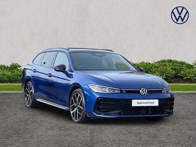 Used VW Passat R-line 148 HP (108 kW) 2025 Blue Estate