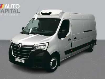 Used Renault Master Business 135 HP (99 kW) 2022 Grey MPV
