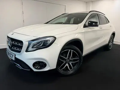 Used Mercedes GLA180 Urban 122 HP (89 kW) 2018 White SUV