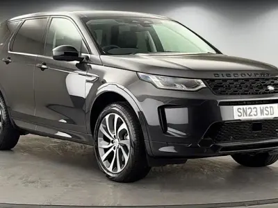 Begagnad Land Rover Discovery Sport HSE Dynamic 309 HK (227 kW) 2023 Grå SUV