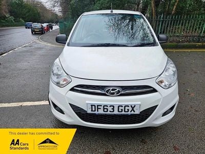 Used Hyundai i10 Classic 2013 White Hatchback