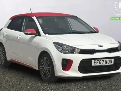 Used Kia Rio 84 HP (61 kW) 2017 White Hatchback