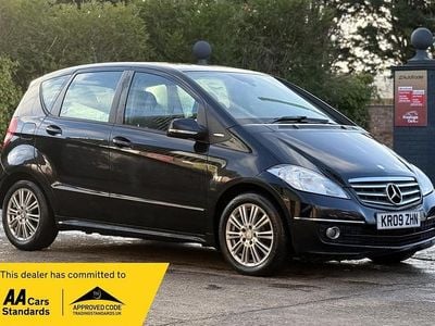 Black Used 2009 Mercedes A150 Elegance Hatchback | £4,990 (Expensive)