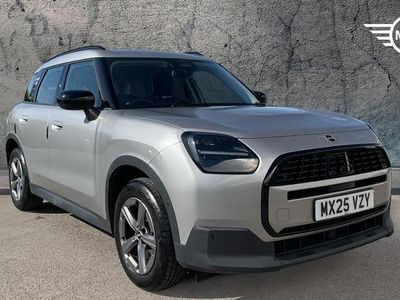 Używany Mini Countryman 168 KM (123 kW) 2025 Srebrny SUV