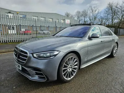 Begagnad Mercedes S350 AMG Line Premium 2024 Grå Sedan