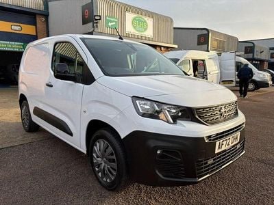 Used Peugeot Partner Premium 131 HP (96 kW) 2022 White MPV