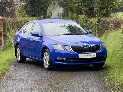 Used Skoda Octavia SE Technology 116 HP (85 kW) 2019 Blue Hatchback