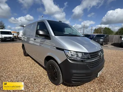 Używany VW Transporter Startline 150 KM (110 kW) 2021 Srebrny Van
