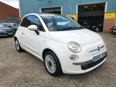 Used Fiat 500 Lounge 69 HP (50 kW) 2010 White Hatchback
