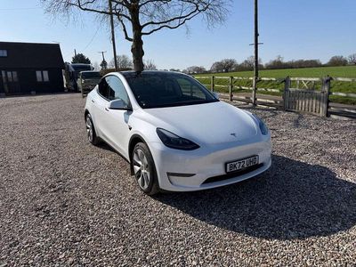 Used Tesla Model Y Long Range AWD 378 kW (514 HP) 2022 White SUV
