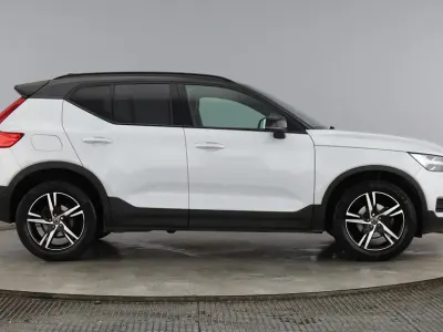 Used Volvo XC40 R-Design 2022 Silver SUV
