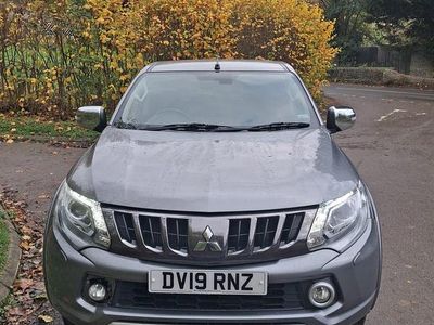 Grey Used 2019 Mitsubishi L200 Warrior Pickup | £13,995 (Fair price)