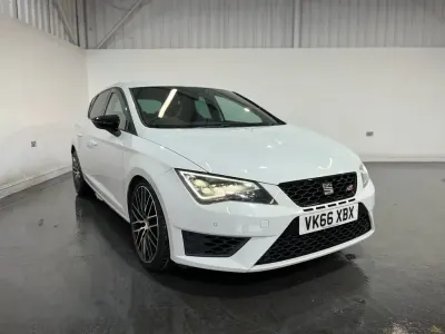 Used Seat Leon Cupra 290 290 HP (213 kW) 2016 White Hatchback