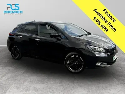Gebraucht Nissan Leaf N-Connecta 110 kW (150 PS) 2022 Schwarz Kleinwagen