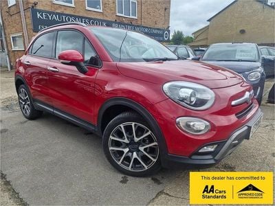 Red Used 2015 Fiat 500X Cross Plus SUV | £5,495 (Expensive)
