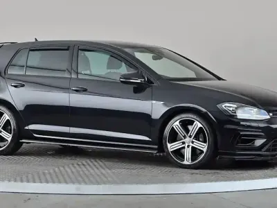 Used VW Golf VII R 300 HP (220 kW) 2020 Hatchback