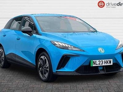Used MG MG4 EV SE 125 kW (170 HP) 2023 Blue Hatchback