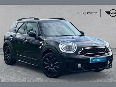 Used Mini Cooper S Countryman 188 HP (138 kW) 2018 Black SUV