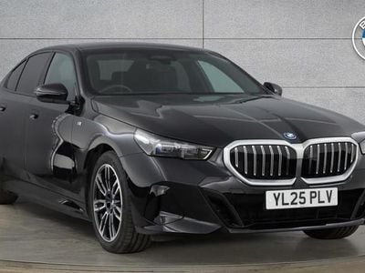 Begagnad BMW 550e M Sport 482 HK (354 kW) 2025 Svart