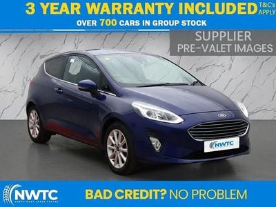 Used Ford Fiesta Titanium 100 HP (73 kW) 2017 Blue Hatchback