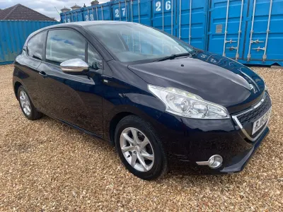 Used Peugeot 208 Style 2015 Blue Hatchback