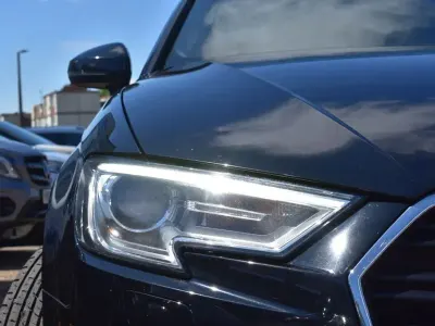 Usado Audi A3 Sportback Design 116 CV (85 kW) 2017 Negro Utilitario