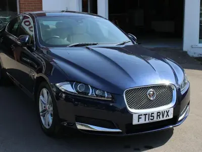 Used Jaguar XF Luxury 163 HP (119 kW) 2015 Blue Sedan