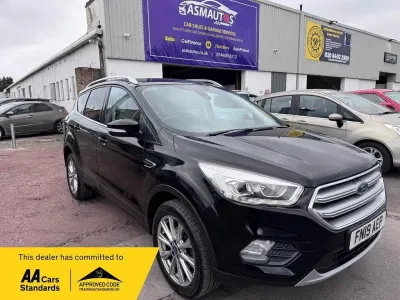 Used Ford Kuga Titanium 150 HP (110 kW) 2019 Black SUV