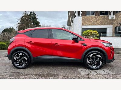 Used Renault Captur Techno 143 HP (105 kW) 2025 Id metallic  flame red  SUV