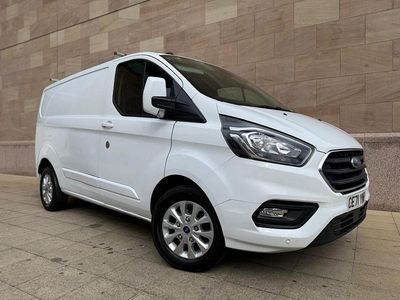 Used Ford Transit Custom Limited 130 HP (95 kW) 2021 White Van