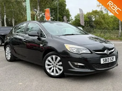 Used Vauxhall Astra Elite 2013 Black Hatchback