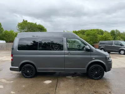 Used VW Transporter Highline 140 HP (102 kW) 2015 Grey Van