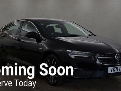 Used Vauxhall Insignia Edition 122 HP (89 kW) 2022 Black Hatchback