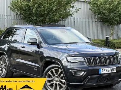Used Jeep Grand Cherokee 247 HP (181 kW) 2016 Black SUV
