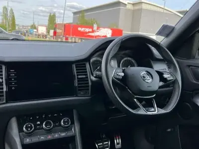 Second-hand Skoda Kodiaq SportLine 150 CP (110 kW) 2022 Alb SUV