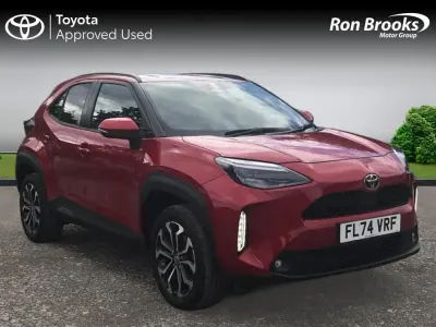 Used Toyota Yaris Design 116 HP (85 kW) 2024 Red Hatchback