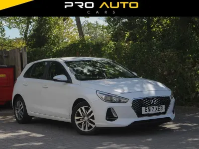 Used Hyundai i30 SE 2017 White Hatchback