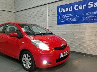 Used Toyota Yaris 2011 Red Hatchback