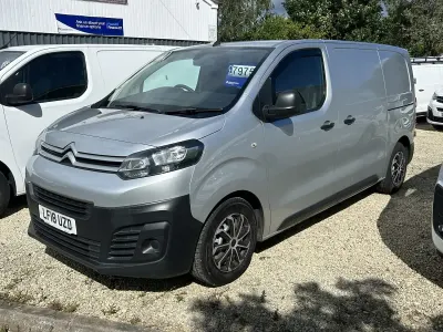 Używany Citroën Dispatch 2018 Srebrny Minivan
