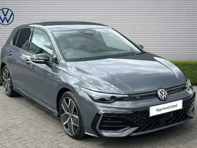 Second-hand VW Golf VIII 150 CP (110 kW) 2025